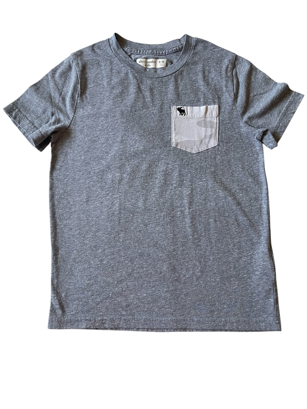 Abercrombie Kids Bundle Boys Three Shirts
Short Sleeves Black, Gray & Mint - Picture 2 of 8